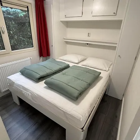 Chalet Fijn Boschalet Midden Op De Veluwe, 2 Fietsen *